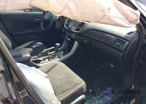 2016 Honda Accord Ex z USA, uszkodzony, nr VIN 1HGCR2F04GA015404